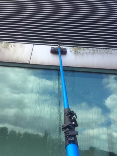 Reach Wash Window Cleaning - Collister Limited 009