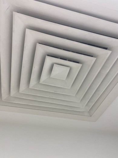 Specialist cleaning - air con units vents - 006