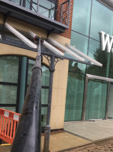 Reach Wash Window Cleaning - Collister Limited 006