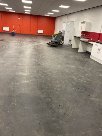 Specialist Cleaning - Floor Cleaning - 002